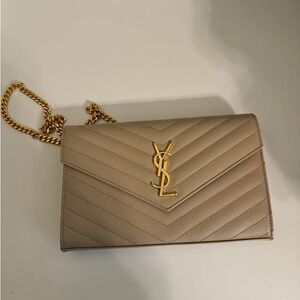 Classic Cassandre chain wallet in dark beige color
